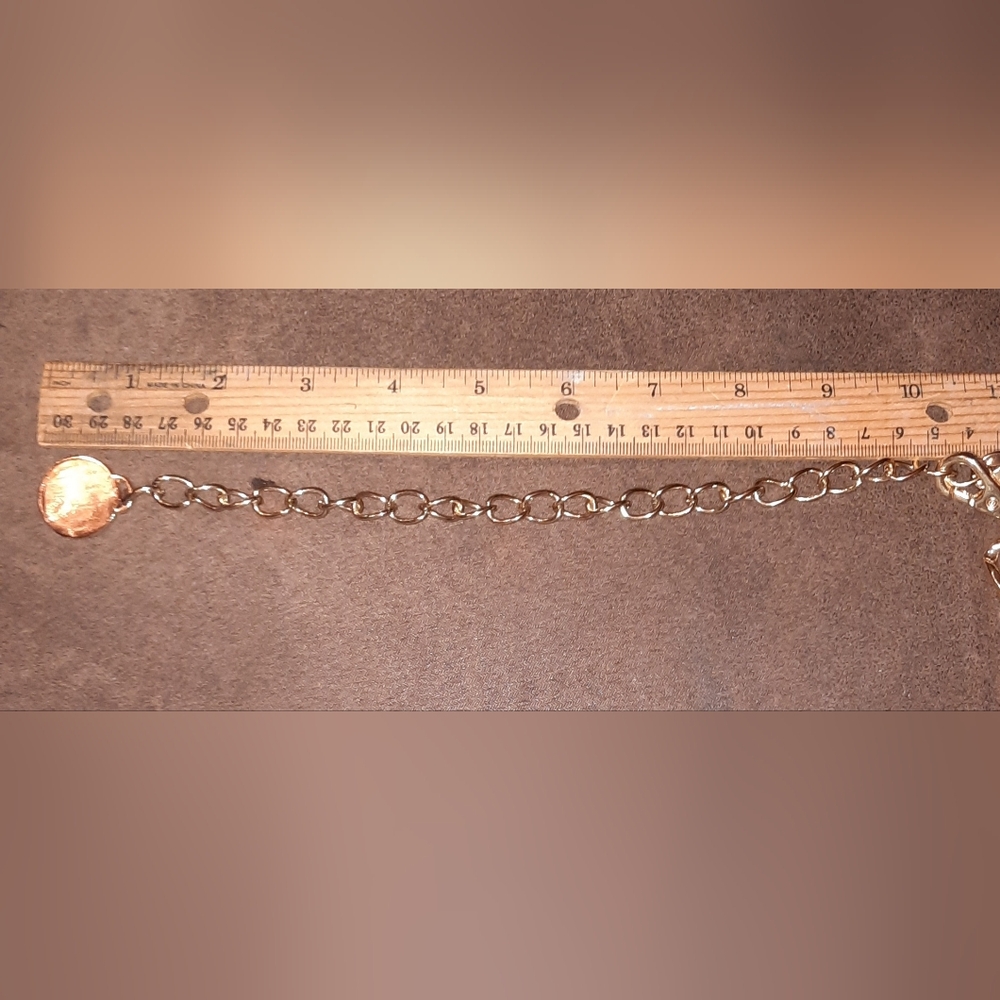 Gold Chain Link Women's Belt with Pendant - Picture 6 of 7